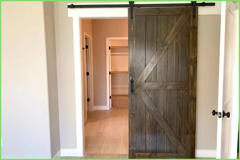 Barn door closet