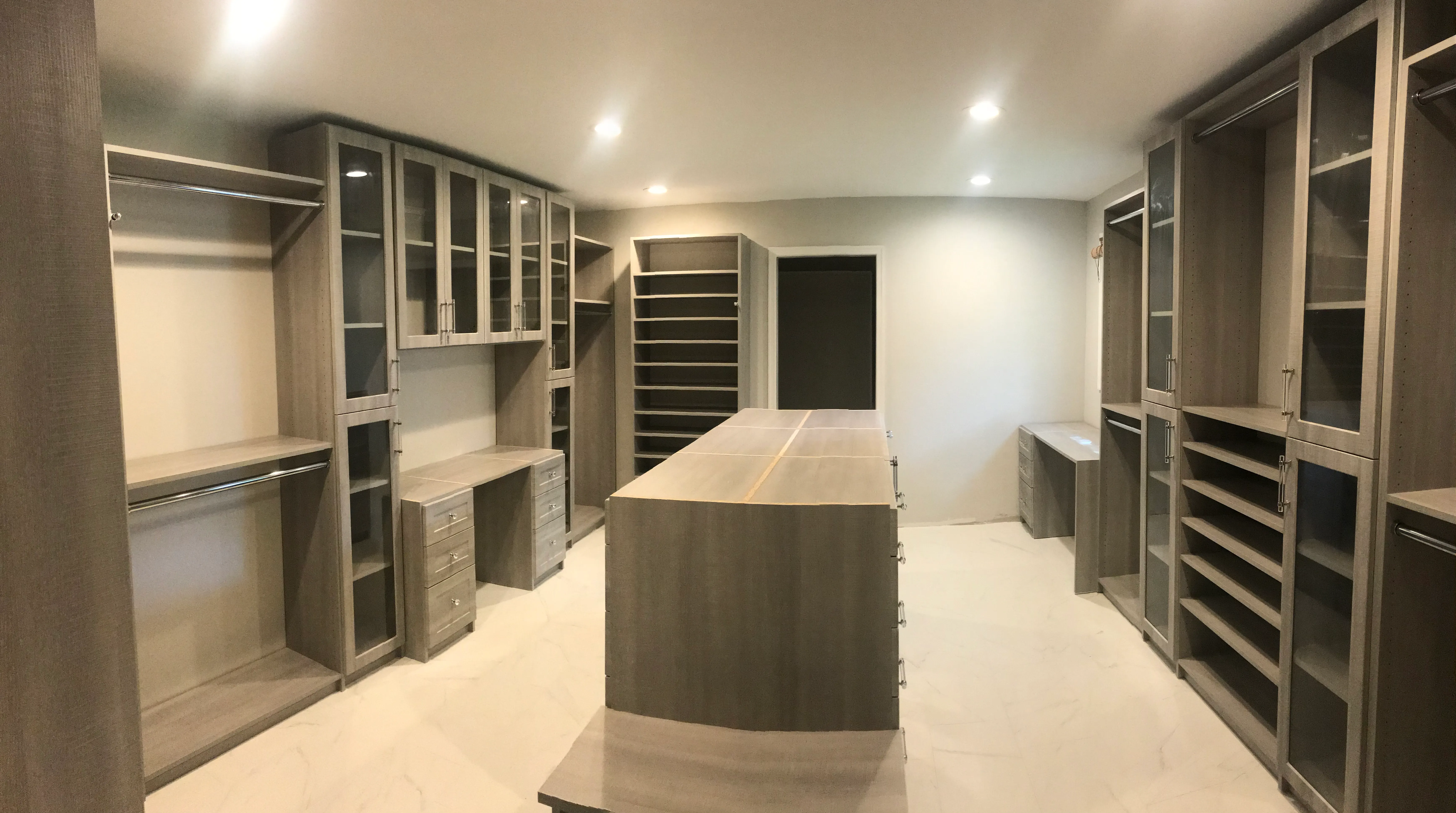 Custom closet all in